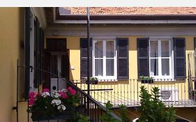 Beautiful Bohemian Apartment In Center Conditioned Air